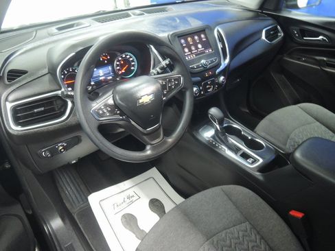 Used 2024 Chevrolet Equinox LT FWD image 4