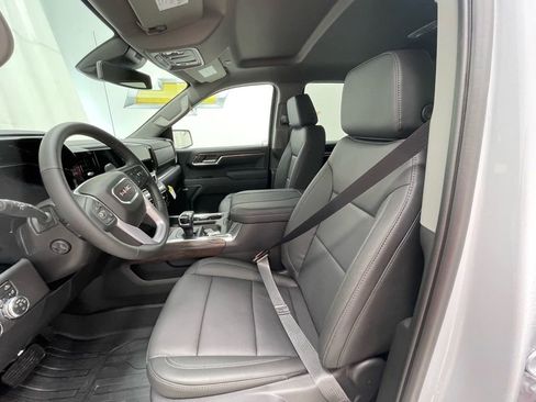 New 2026 GMC Sierra 1500 SLT w/ SLT Premium Package image 17