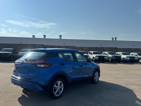 Certified 2025 Nissan Kicks Play S FWD image 20