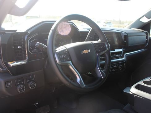 Used 2025 Chevrolet Silverado 1500 LT w/ Work Truck Package AWD/4WD image 23