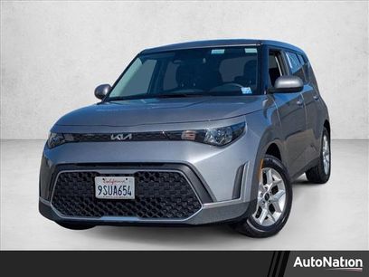 Used 2025 Kia Soul LX w/ LX Technology Package