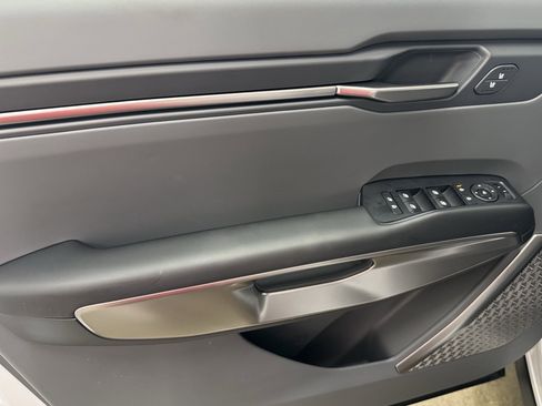 New 2026 Kia EV9 Light image 21