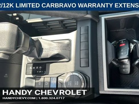 Used 2025 Toyota Tacoma SR5 AWD/4WD image 28