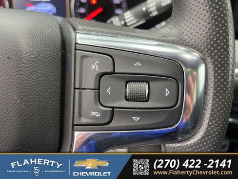 Used 2023 Chevrolet Blazer LT image 23