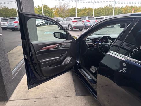 Used 2017 Cadillac CTS Luxury image 8