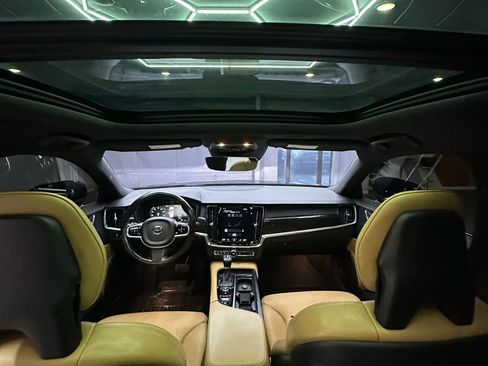 Used 2018 Volvo S90 T5 Momentum w/ Convenience Package image 34