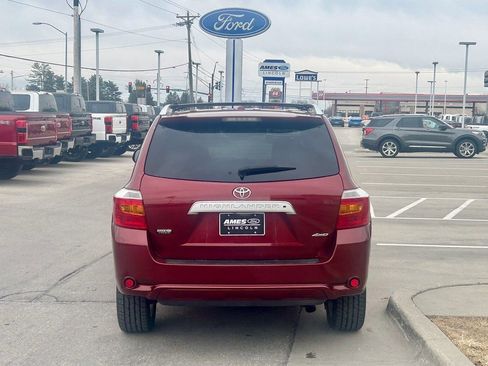 Used 2010 Toyota Highlander Limited image 4