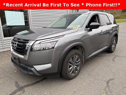 Certified 2024 Nissan Pathfinder S