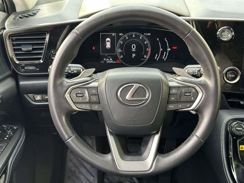 Used 2023 Lexus NX 250 FWD image 15