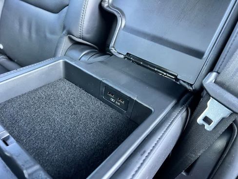 Used 2018 MAZDA CX-9 Grand Touring image 19