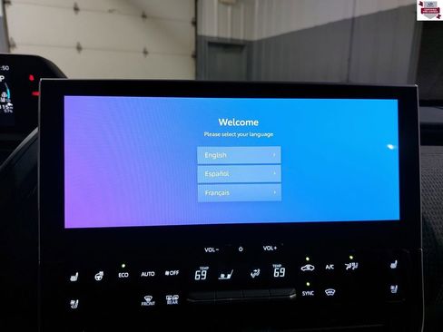 Certified 2025 Subaru Solterra Touring image 22