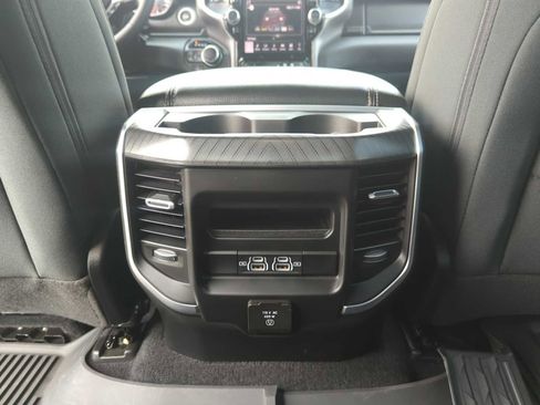 Used 2025 RAM 1500 Big Horn AWD/4WD image 27