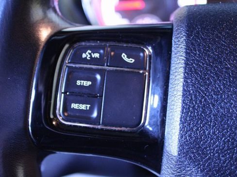 Used 2018 Dodge Grand Caravan SXT image 14