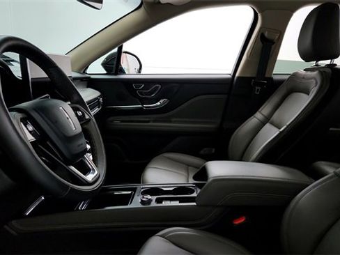 Used 2023 Lincoln Corsair AWD w/ Equipment Group 101A image 12