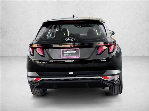 Used 2024 Hyundai Tucson SE AWD/4WD image 6