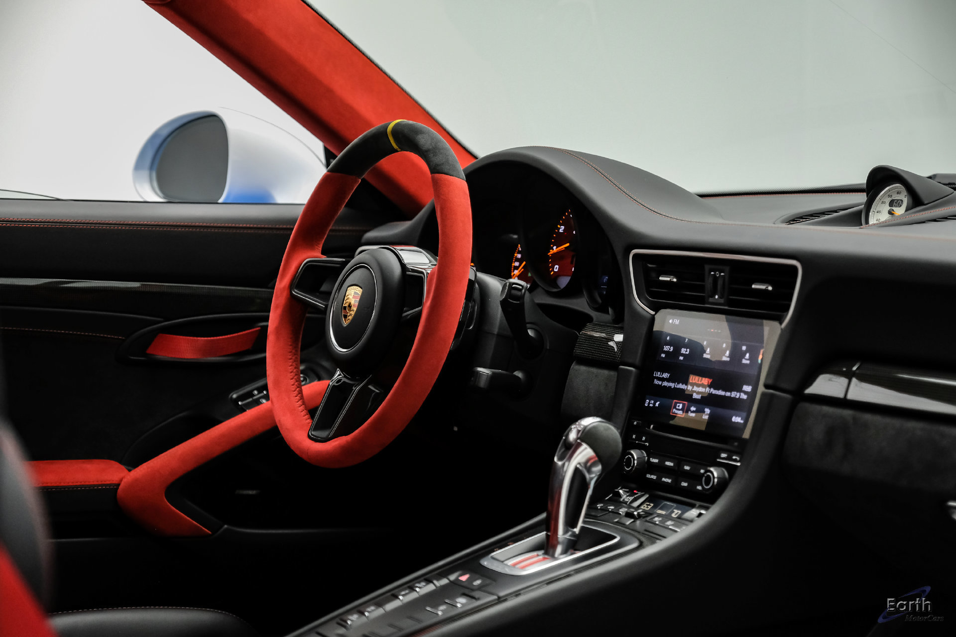 Used 2019 Porsche 911 GT2 RS RWD image 60