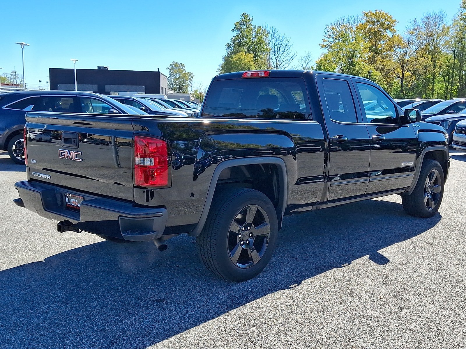 Used 2018 GMC Sierra 1500 4x4 Double Cab w/ Elevation Edition image 5