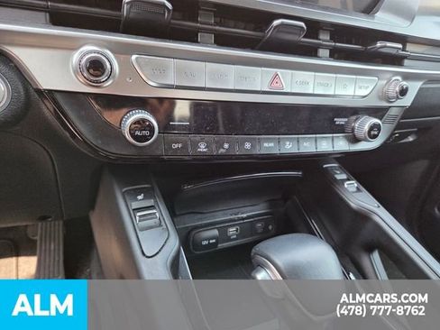 Used 2025 Kia Telluride S AWD/4WD image 6