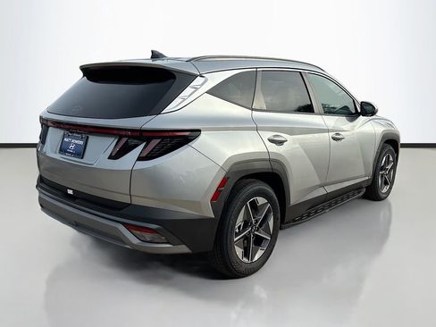 New 2026 Hyundai Tucson SEL image 5