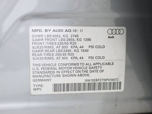 Used 2022 Audi Q4 e-tron Premium Plus image 37