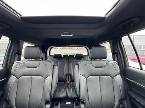 Used 2024 Jeep Grand Cherokee L Limited image 26