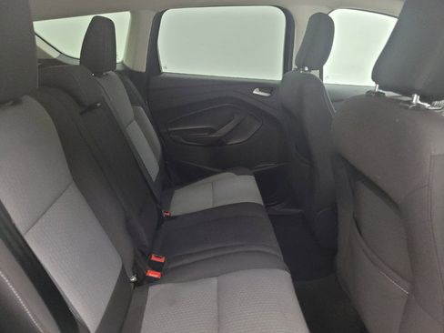 Used 2018 Ford Escape SE w/ Ford Safe & Smart Package FWD image 19