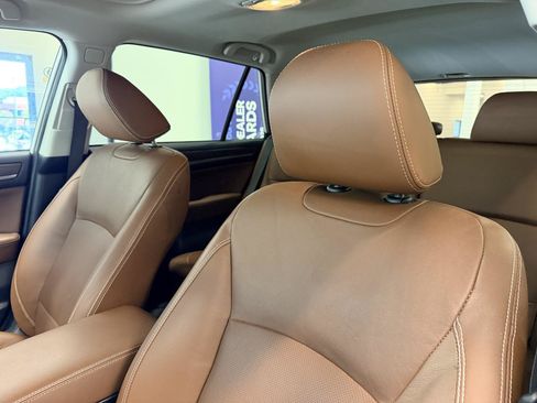 Used 2018 Subaru Outback 2.5i Touring w/ Protection Package #1 AWD/4WD image 19