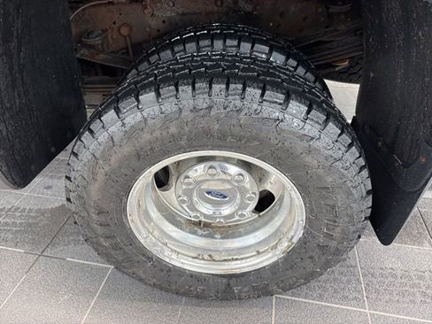 Used 2016 Ford F350 Lariat w/ Lariat Ultimate Package image 6