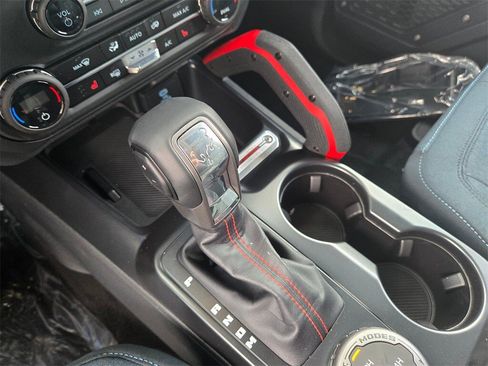 New 2025 Ford Bronco Heritage Edition image 20