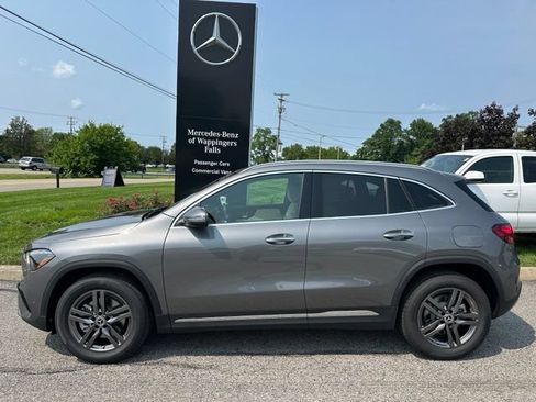 New 2026 Mercedes-Benz GLA 250 4MATIC image 2