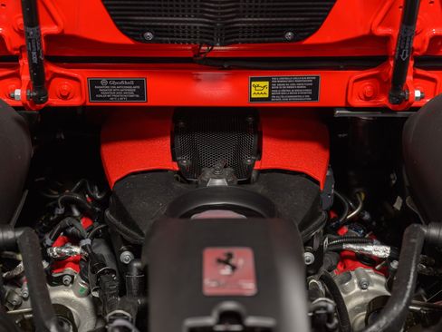 Used 2022 Ferrari F8 Tributo RWD image 61