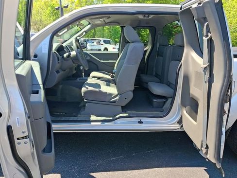 Used 2015 Nissan Frontier S RWD image 14