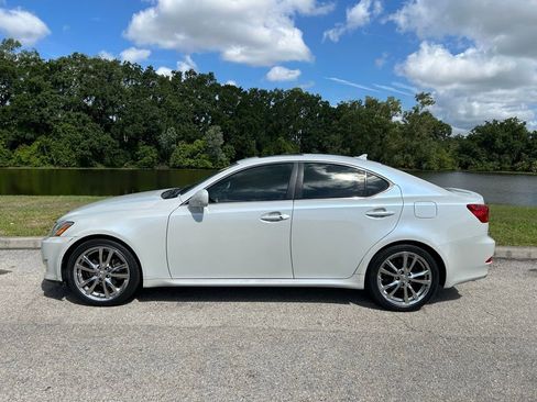 Used 2008 Lexus IS 250 RWD image 3