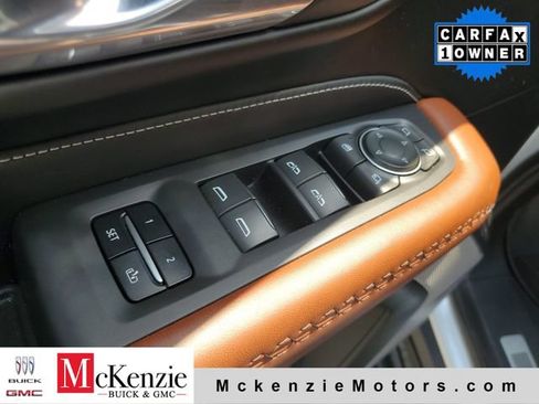 Used 2023 GMC Yukon Denali Ultimate AWD/4WD image 9