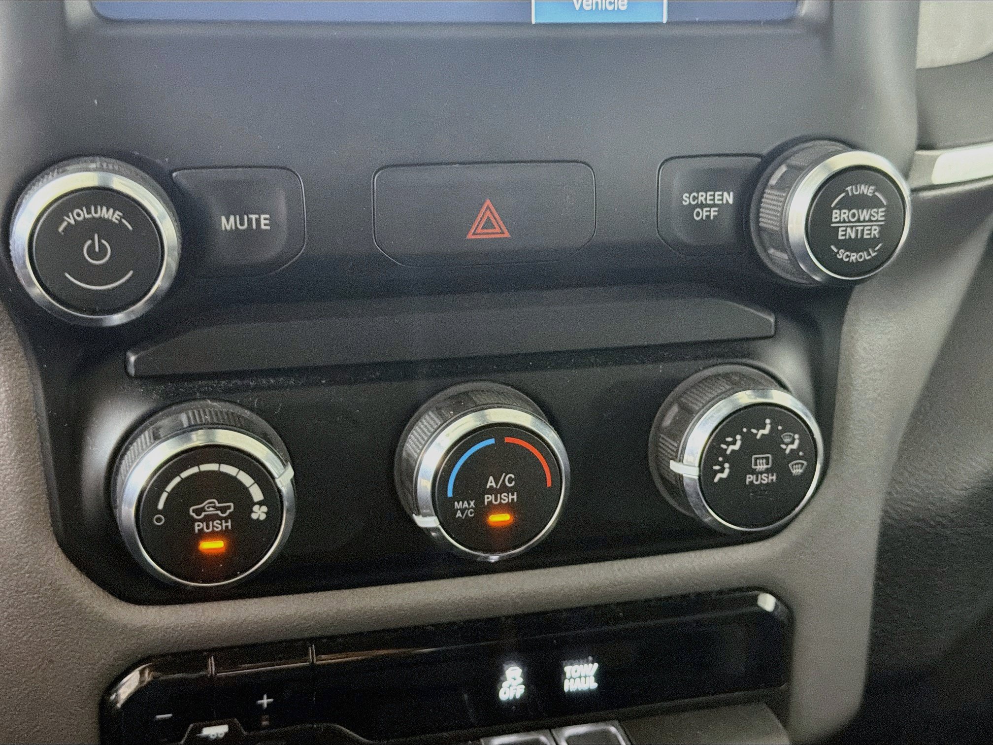 Used 2024 RAM 2500 Big Horn w/ Bed Utility Group AWD/4WD image 23