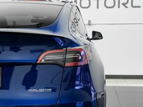 Used 2023 Tesla Model Y Performance image 32