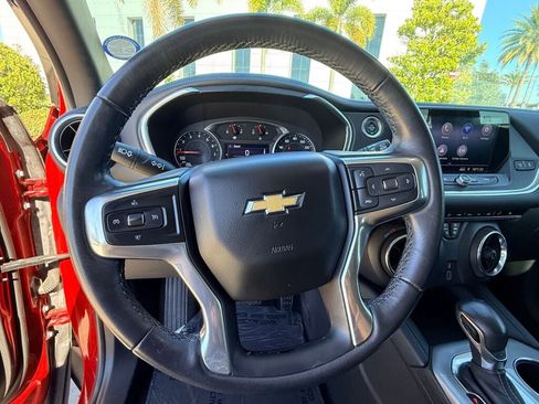 Used 2020 Chevrolet Blazer LT image 28