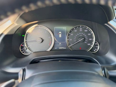 Used 2020 Lexus RX 350L Premium image 37