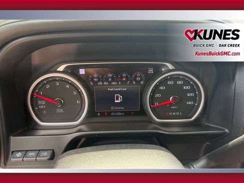 Used 2019 Chevrolet Silverado 1500 High Country w/ Technology Package AWD/4WD image 13