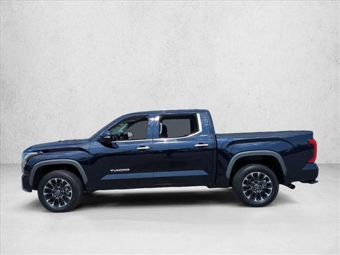 Used 2024 Toyota Tundra Limited AWD/4WD image 9