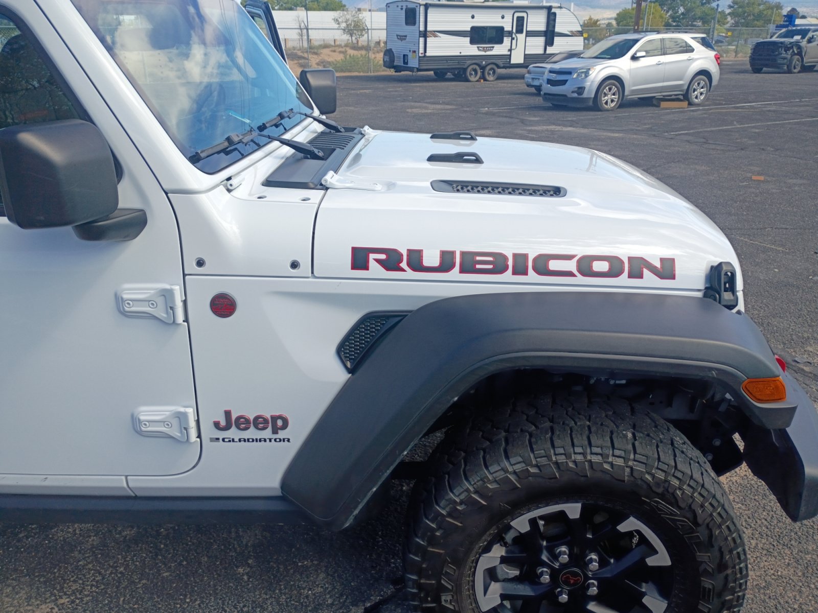 Used 2026 Jeep Gladiator Rubicon w/ Steel Power Dome Hood Package AWD/4WD image 24