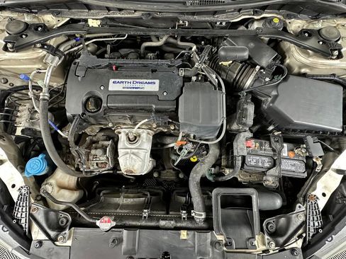 Used 2015 Honda Accord Sport image 37