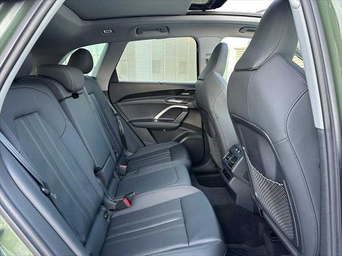 New 2025 Audi Q5 Premium Plus image 12