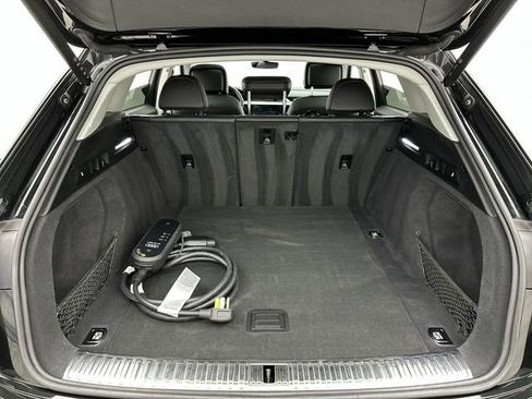 Certified 2024 Audi Q8 e-tron Premium image 24