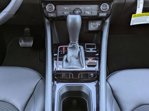 New 2026 Jeep Compass Latitude image 20