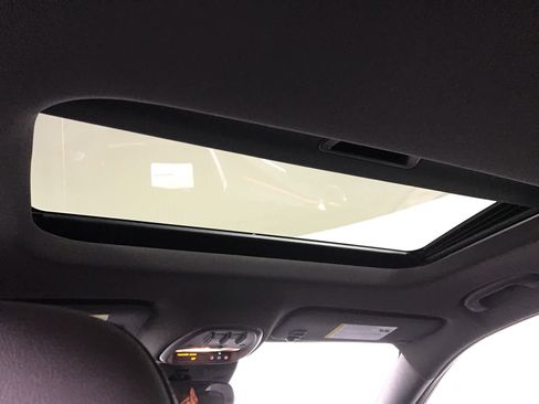 New 2026 Chevrolet Trax RS image 33