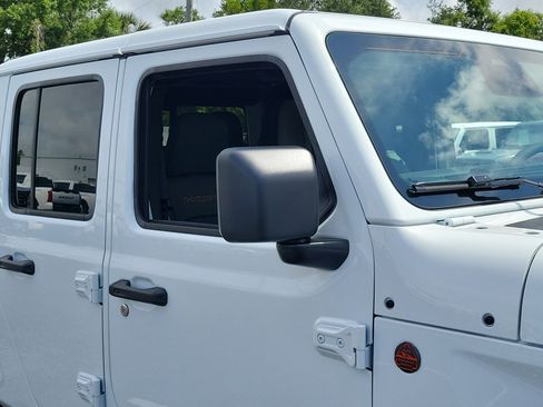 New 2026 Jeep Gladiator Mojave AWD/4WD image 9