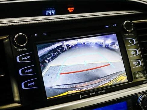 Certified 2019 Toyota Highlander XLE image 26