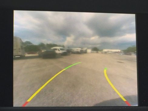 Used 2020 Dodge Challenger SXT RWD image 8