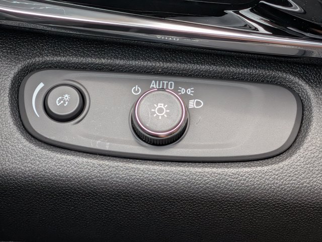 New 2026 Buick Envista Sport Touring w/ Convenience I Package FWD image 30